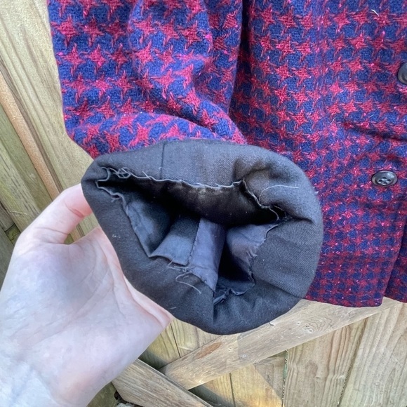 Vintage Pendleton 100% Virgin Wool Made in USA Houndstooth Pea Coat - Picture 5 of 10